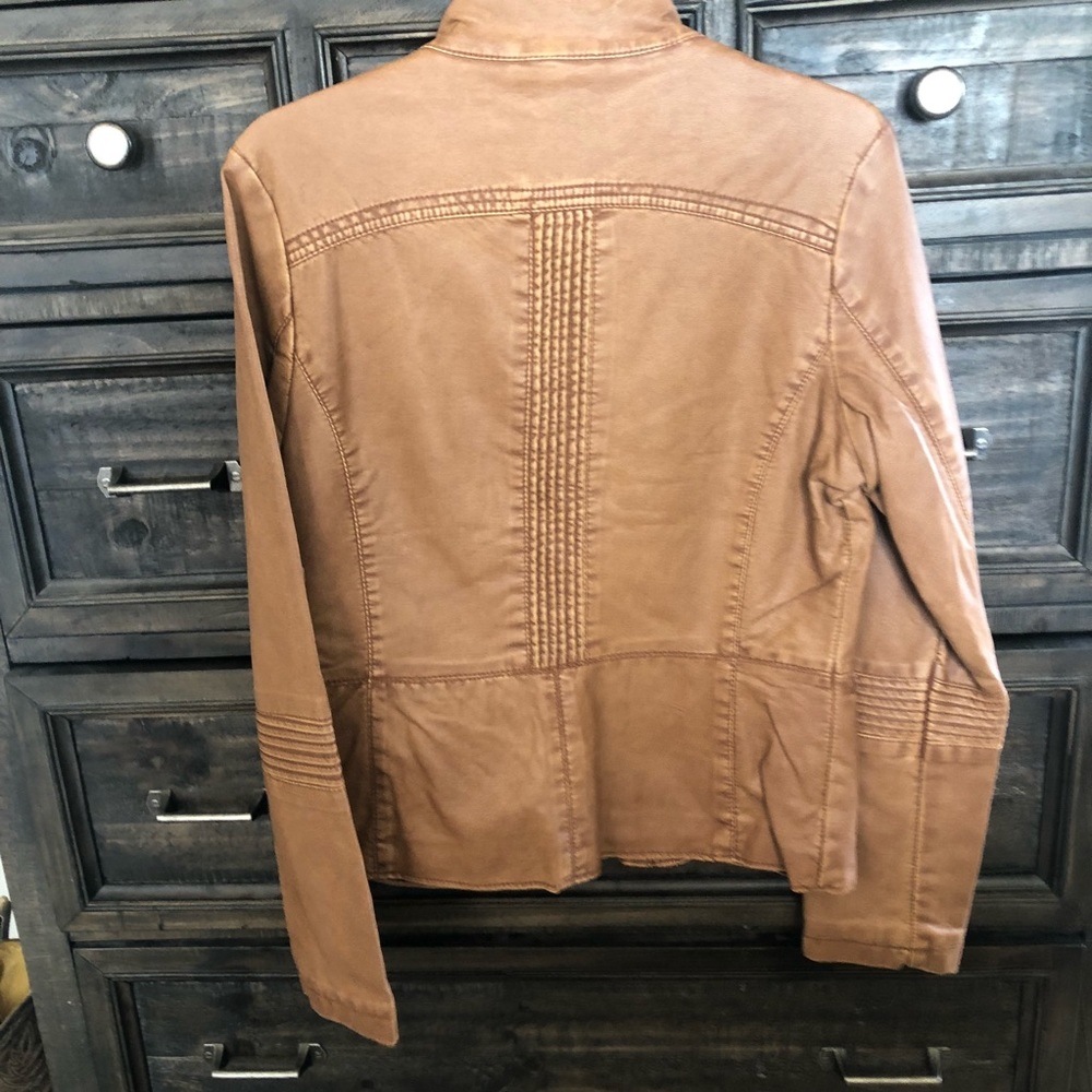 Leather jacket - Picture 3 of 4